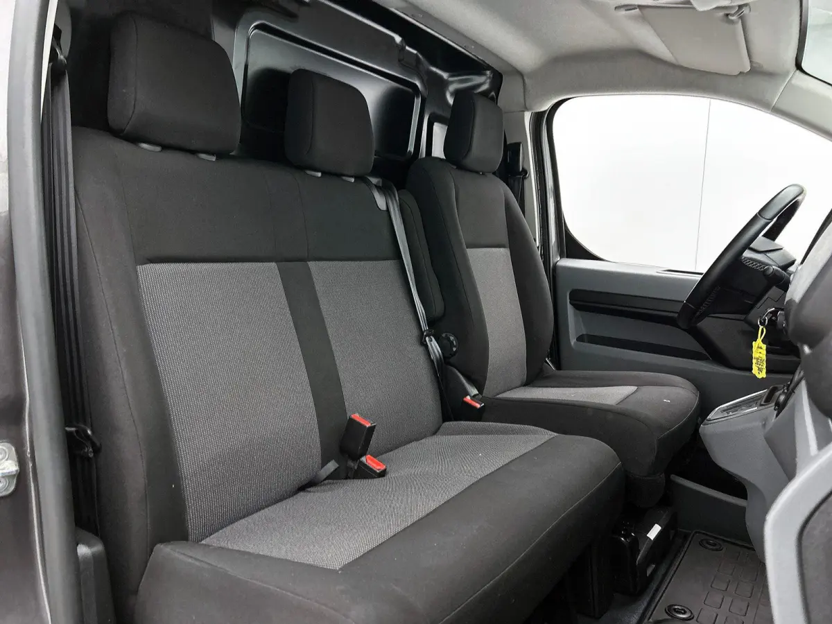 L3H1 Edition 75 kWh Automaat Airco Navigatie Cruise Control