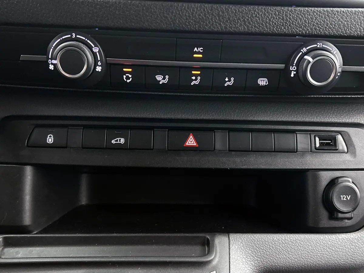 L3H1 Edition 75 kWh Automaat Airco Navigatie Cruise Control