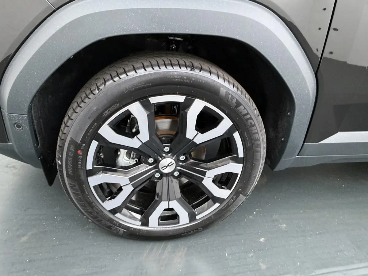 1.2 Hybrid-G 150 4x4 Limited Edition