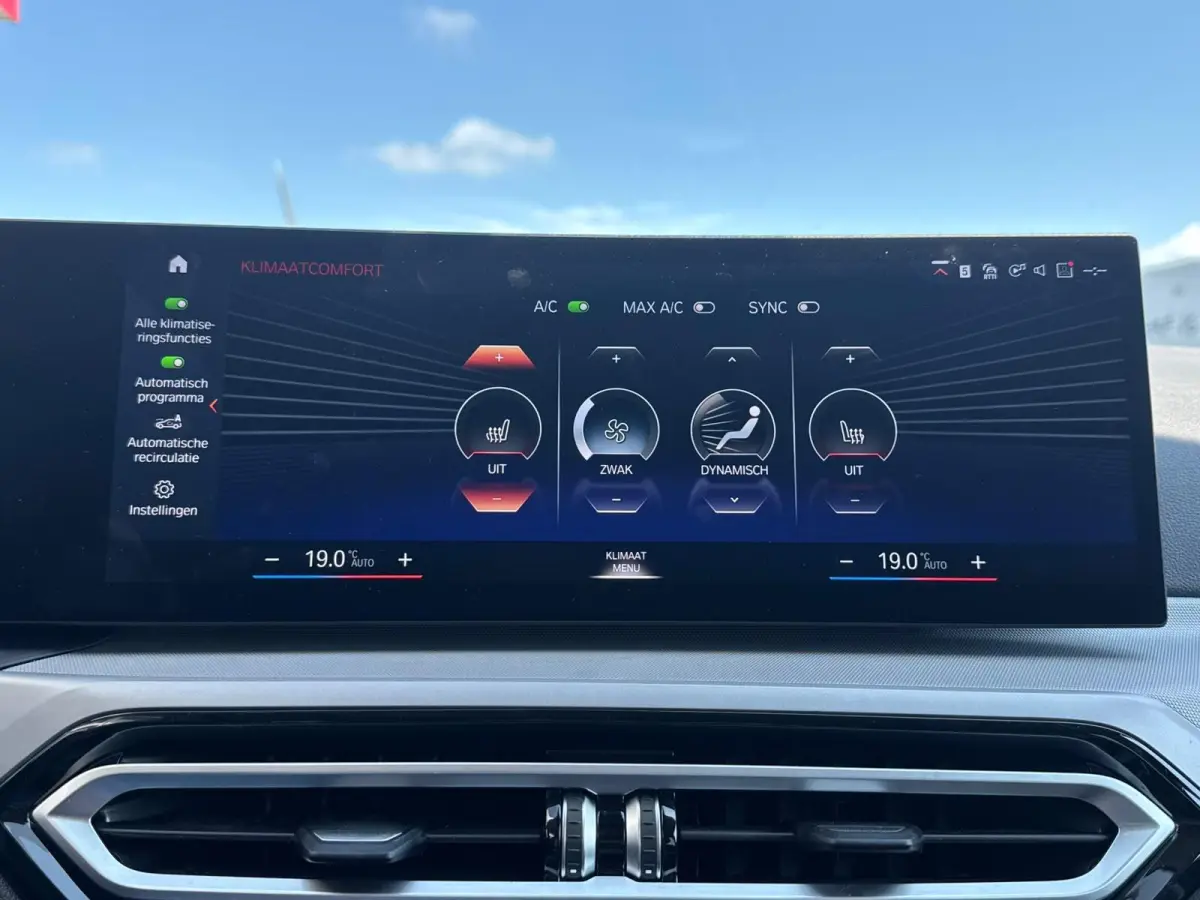 318i|Curvedscreen|Automaat