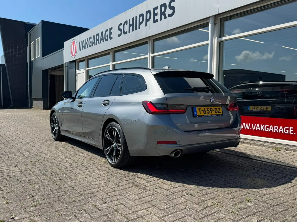 318i|Curvedscreen|Automaat