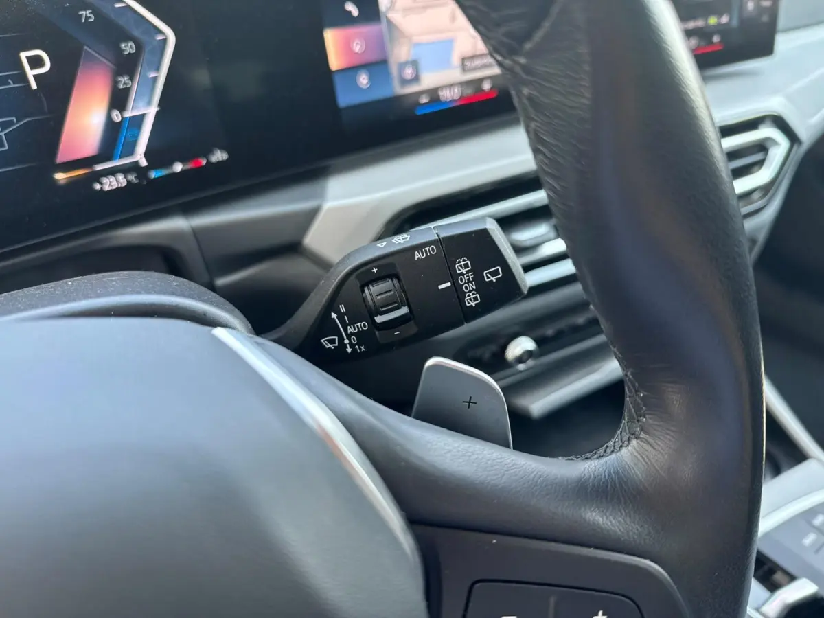 318i|Curvedscreen|Automaat