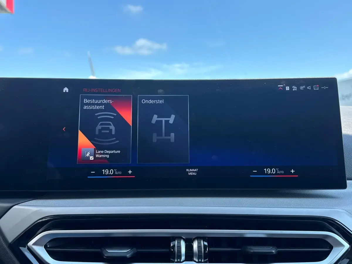 318i|Curvedscreen|Automaat