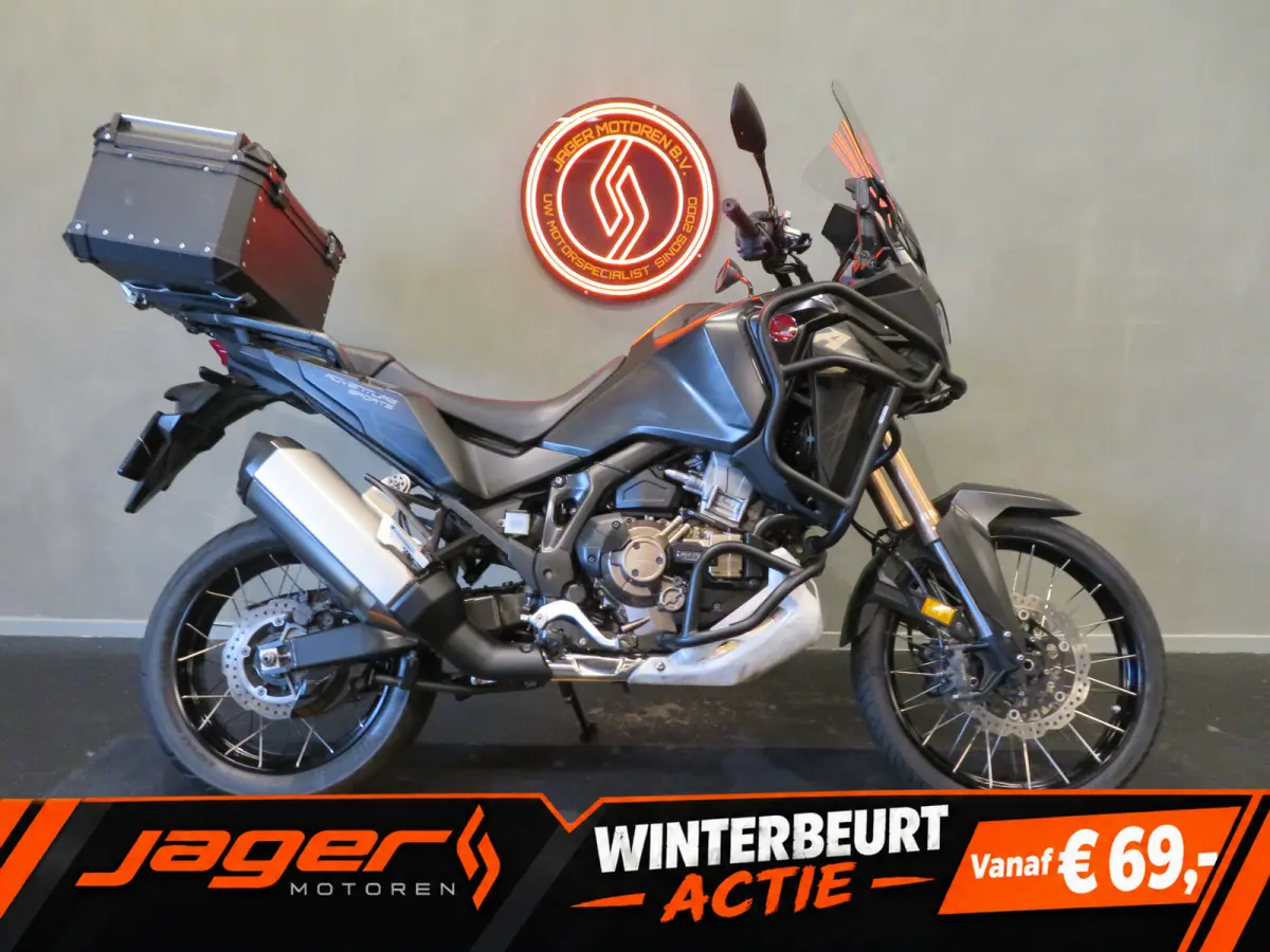 CRF 1100 AFRICA TWIN DCT TOPPER!!