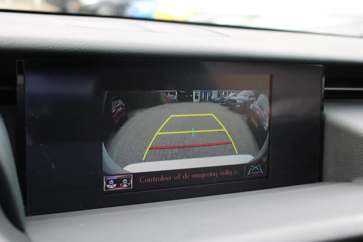 300h | UNIEK! | CRUISE CONTROL |CAMERA | DODE HOEK DETECTIE | STOELVERWARMING | FULL LED
