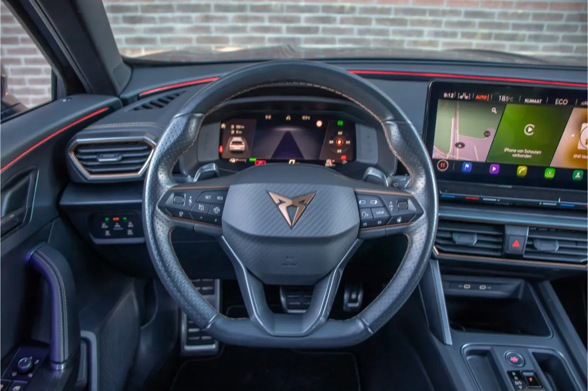 1.4 e-Hybrid 245pk VZ, Trekhaak, Stoel & Stuurverwarming, Carplay, Camera, Full LED, Adaptive Cruise, DAB+.