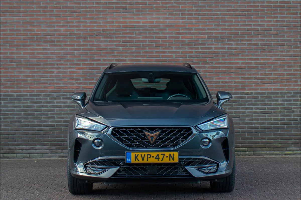 1.4 e-Hybrid 245pk VZ, Trekhaak, Stoel & Stuurverwarming, Carplay, Camera, Full LED, Adaptive Cruise, DAB+.