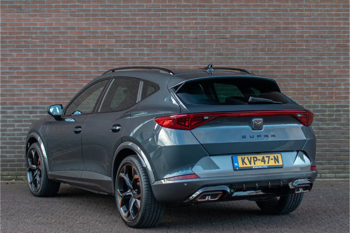 1.4 e-Hybrid 245pk VZ, Trekhaak, Stoel & Stuurverwarming, Carplay, Camera, Full LED, Adaptive Cruise, DAB+.