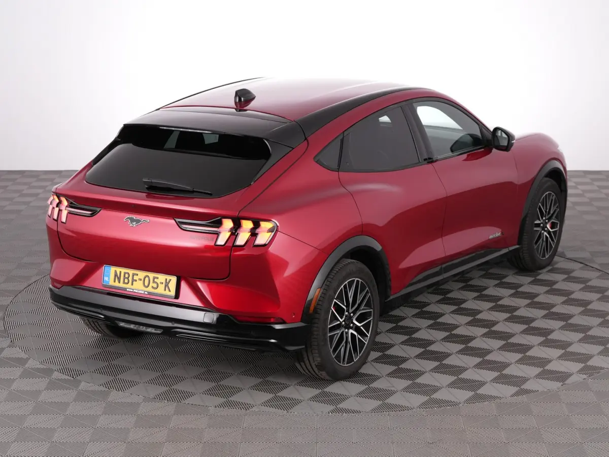 Extended RWD 98 kWh *SOH 96,5%* EL. STOELEN | LEDER | Full LED !