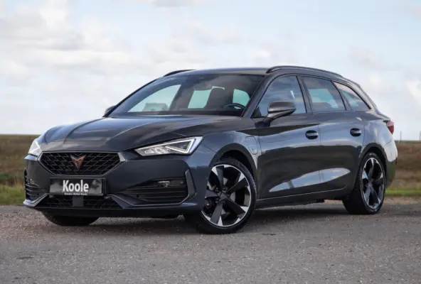1.4i Plug-In Hybrid SPORTSTOURER / CARPLAY / CAMERA / KUIP STOELEN / PERFECT ONDERHOUDEN