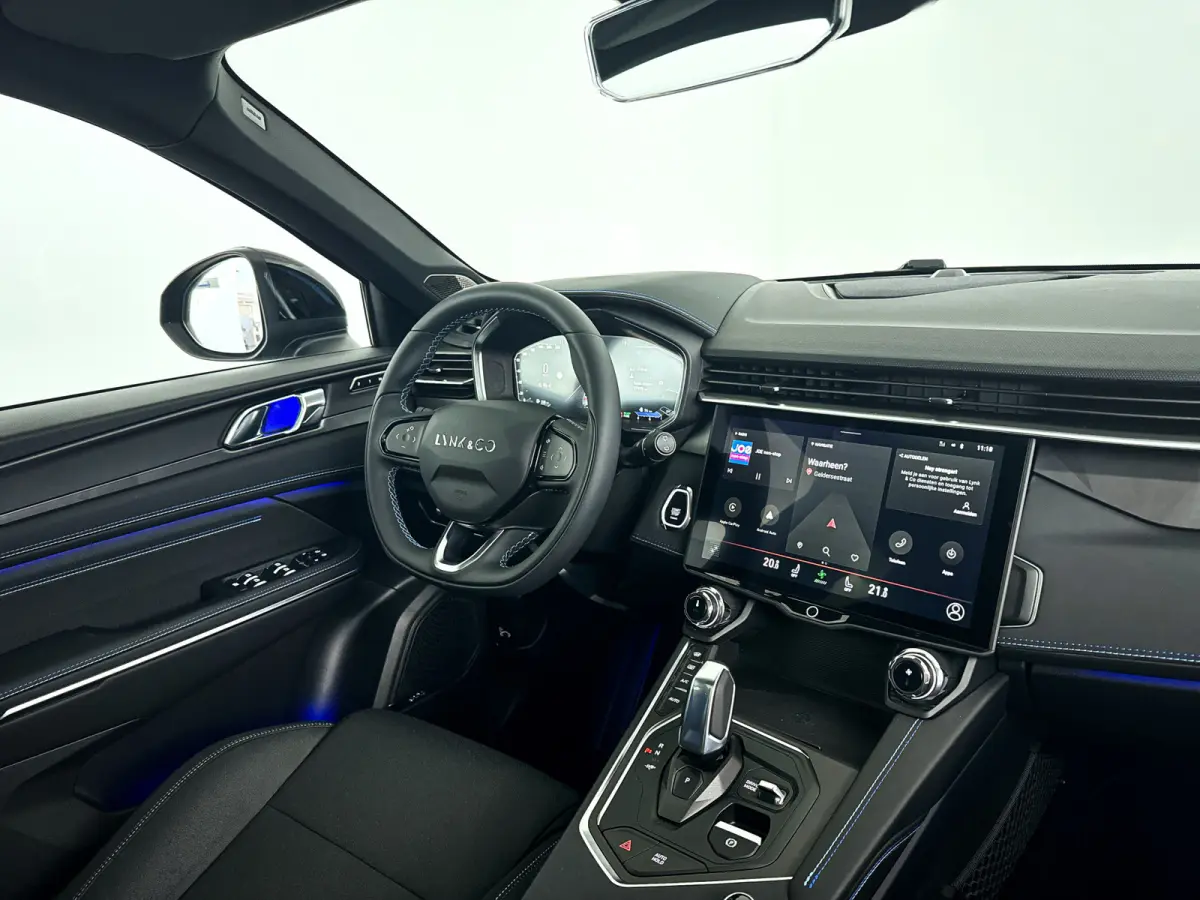 1.5 | Panoramadak | 360° Camera | Infinity audio | Blis | Stoel- en stuurverwarming | Adaptieve cruise control