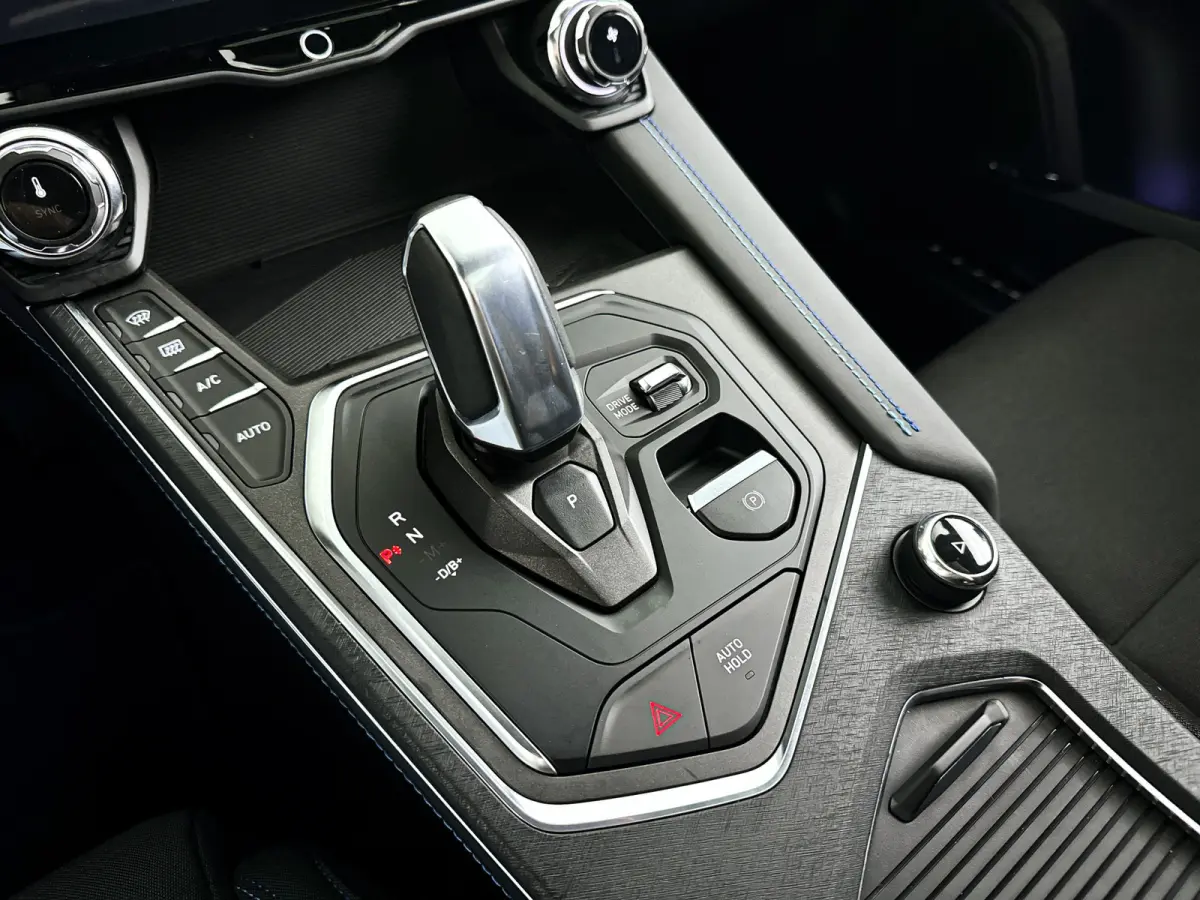 1.5 | Panoramadak | 360° Camera | Infinity audio | Blis | Stoel- en stuurverwarming | Adaptieve cruise control