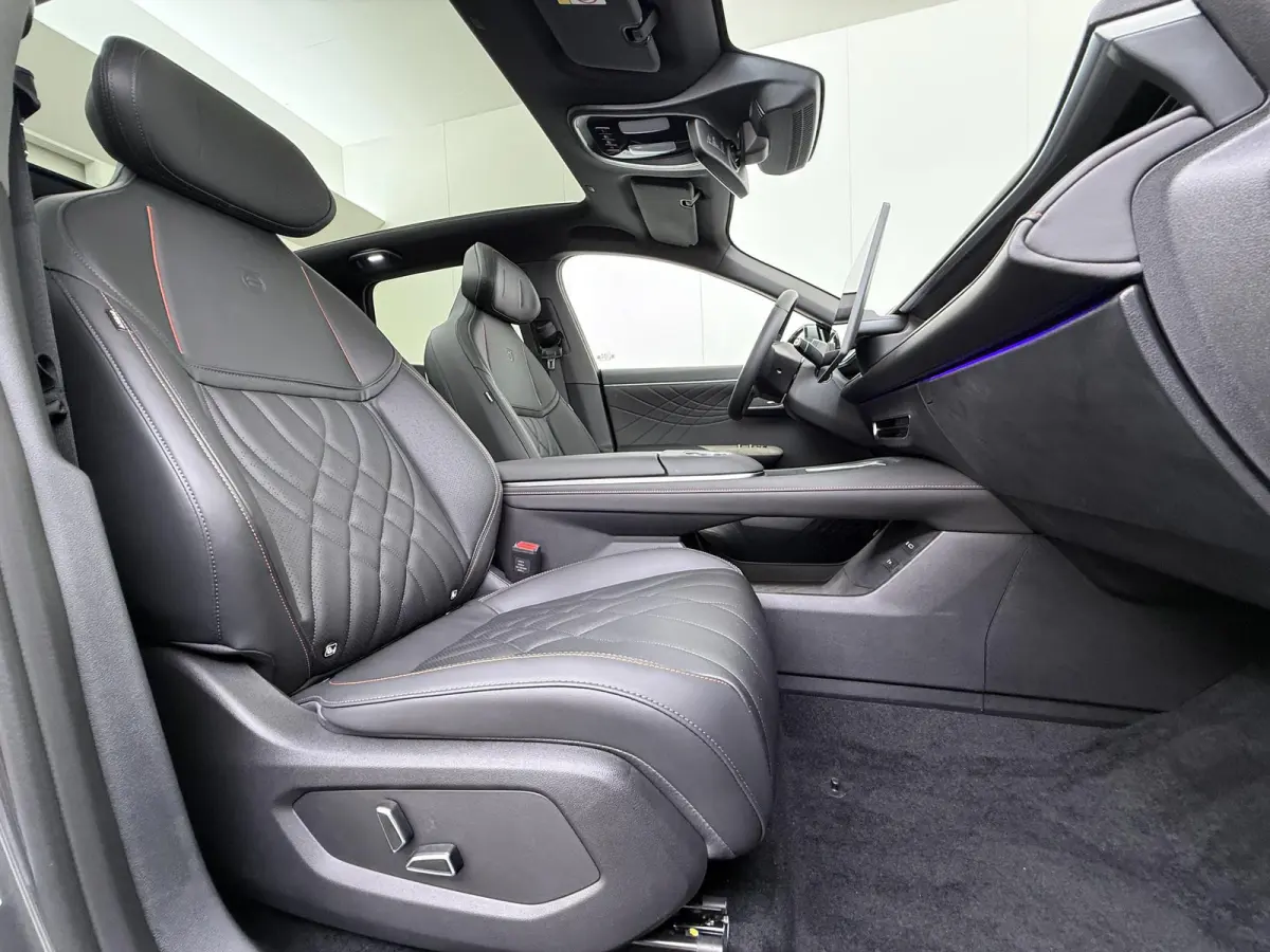 EV LHD 80kwh MAX | NIEUWE AUTO | ELEK. ACHTERKLEP | PANORAMADAK | ELEK. TREKHAAK | 360° CAMERA | FULL OPTIONS