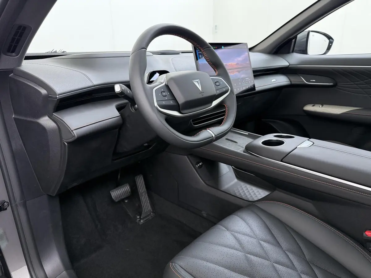 EV LHD 80kwh MAX | NIEUWE AUTO | ELEK. ACHTERKLEP | PANORAMADAK | ELEK. TREKHAAK | 360° CAMERA | FULL OPTIONS
