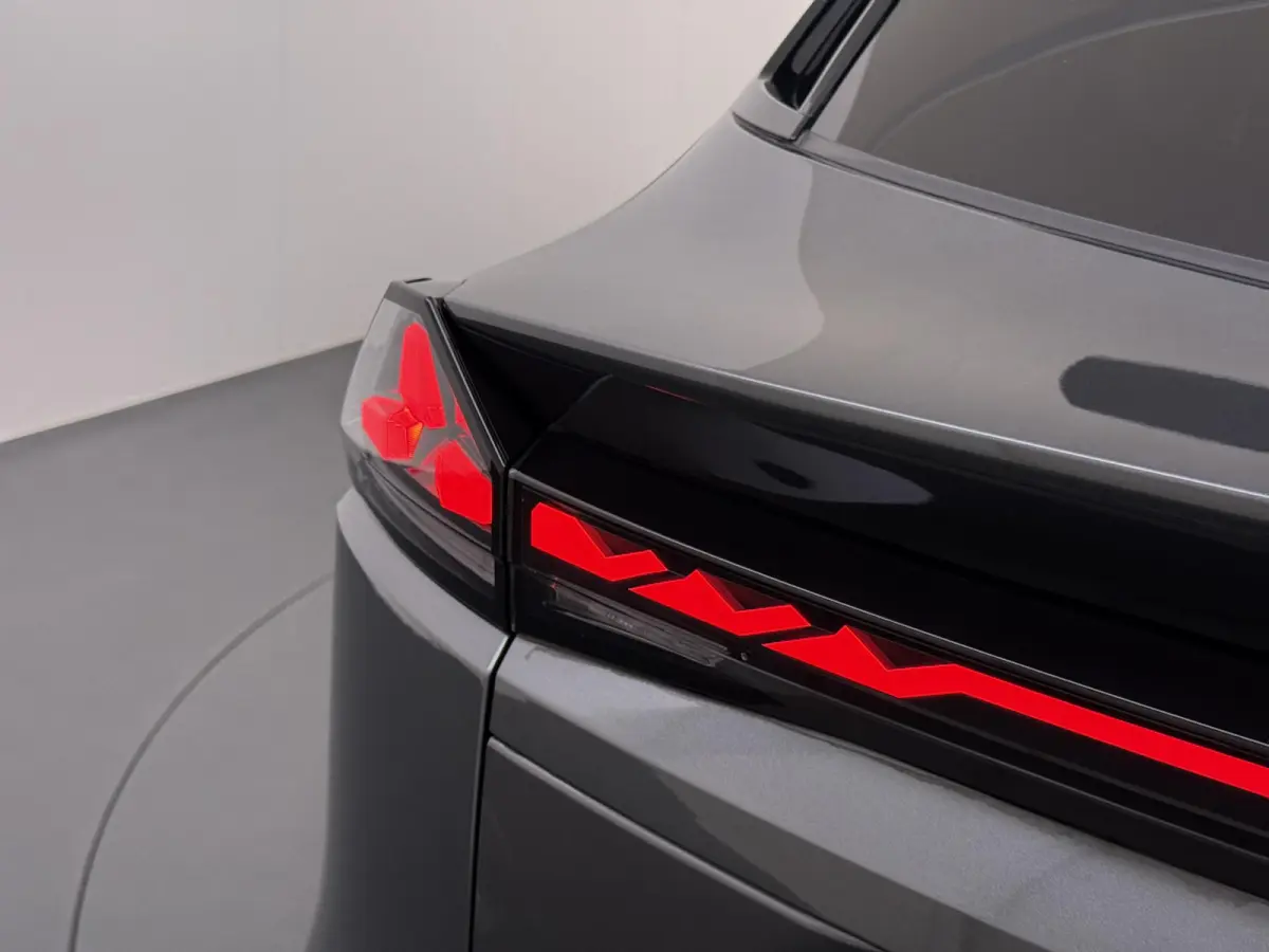 EV LHD 80kwh MAX | NIEUWE AUTO | ELEK. ACHTERKLEP | PANORAMADAK | ELEK. TREKHAAK | 360° CAMERA | FULL OPTIONS