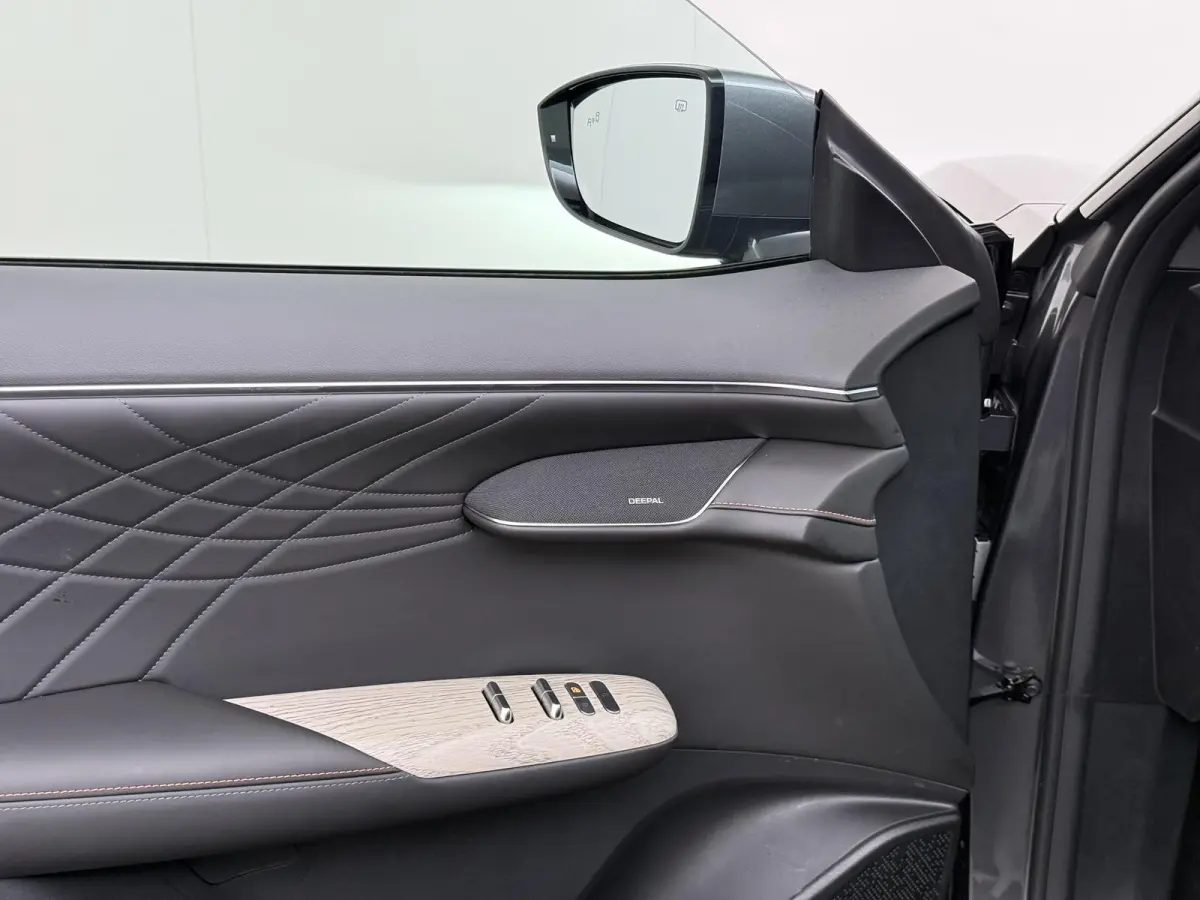EV LHD 80kwh MAX | NIEUWE AUTO | ELEK. ACHTERKLEP | PANORAMADAK | ELEK. TREKHAAK | 360° CAMERA | FULL OPTIONS