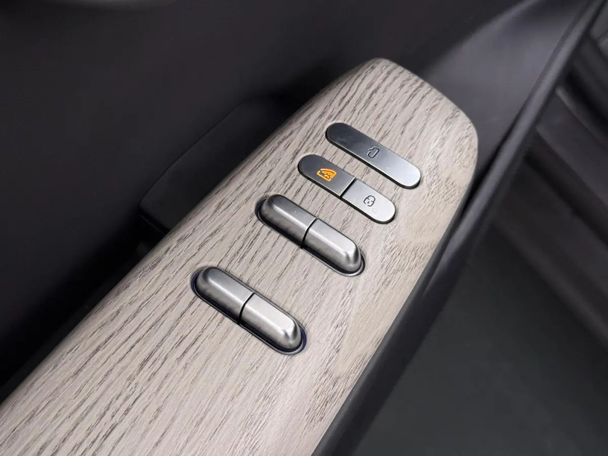 EV LHD 80kwh MAX | NIEUWE AUTO | ELEK. ACHTERKLEP | PANORAMADAK | ELEK. TREKHAAK | 360° CAMERA | FULL OPTIONS