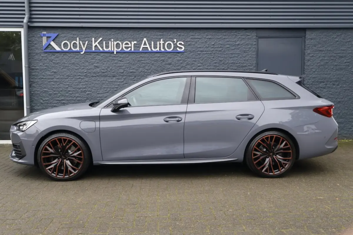VZ Copper 1.4 e-Hybrid TSI 245PK Leer/Memory/Cupra Knop/DCC/Trekhaak/Keyless