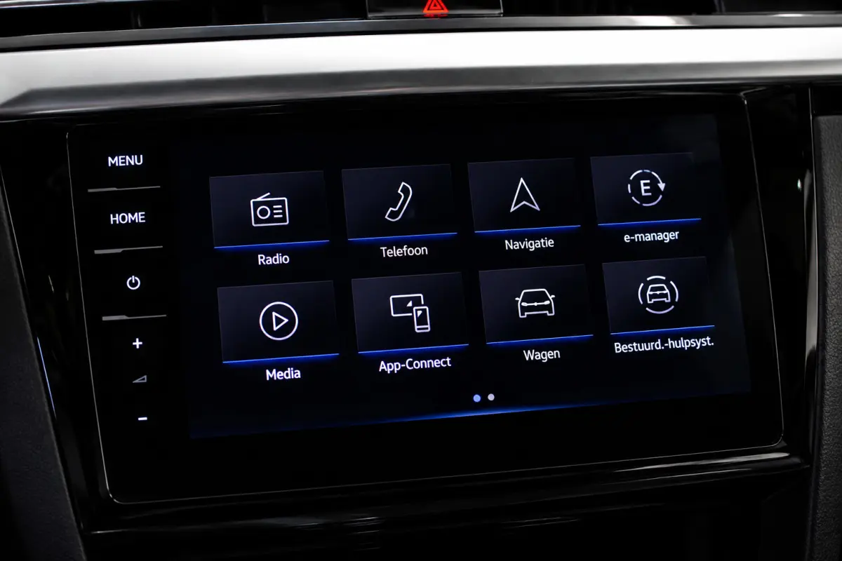 1.4 TSI eHybrid R-Line | Panoramadak | Stoelmassage | Trekhaak