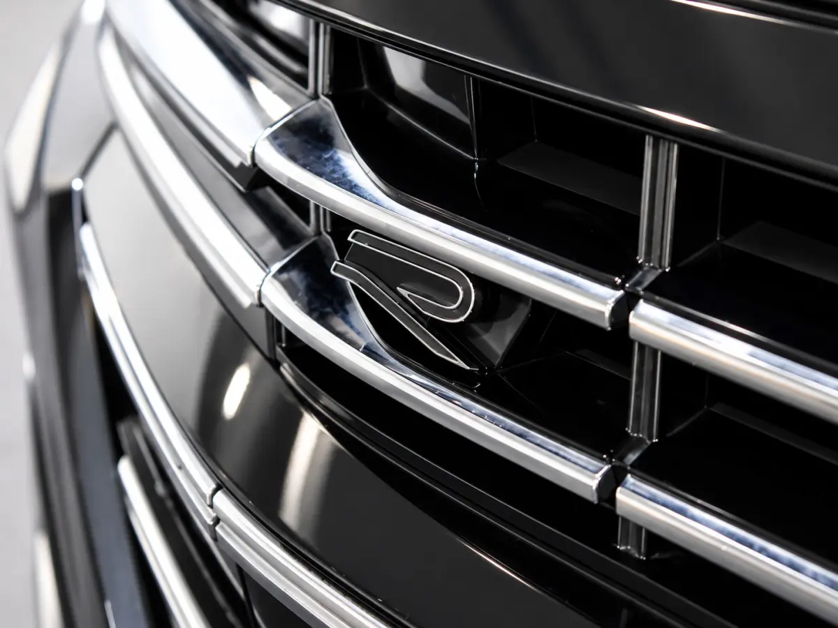 1.4 TSI eHybrid R-Line | Panoramadak | Stoelmassage | Trekhaak