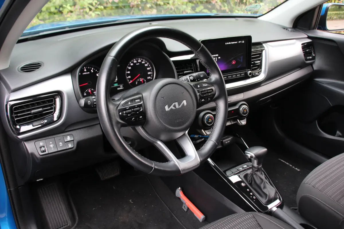 1.0 T-GDi MHEV DynamicPlusLine AUTOMAAT | CAPLAY / ANDROID AUTO | CAMERA | CRUISE CONTROL | CLIMATE CONTROL | DEALER OH!