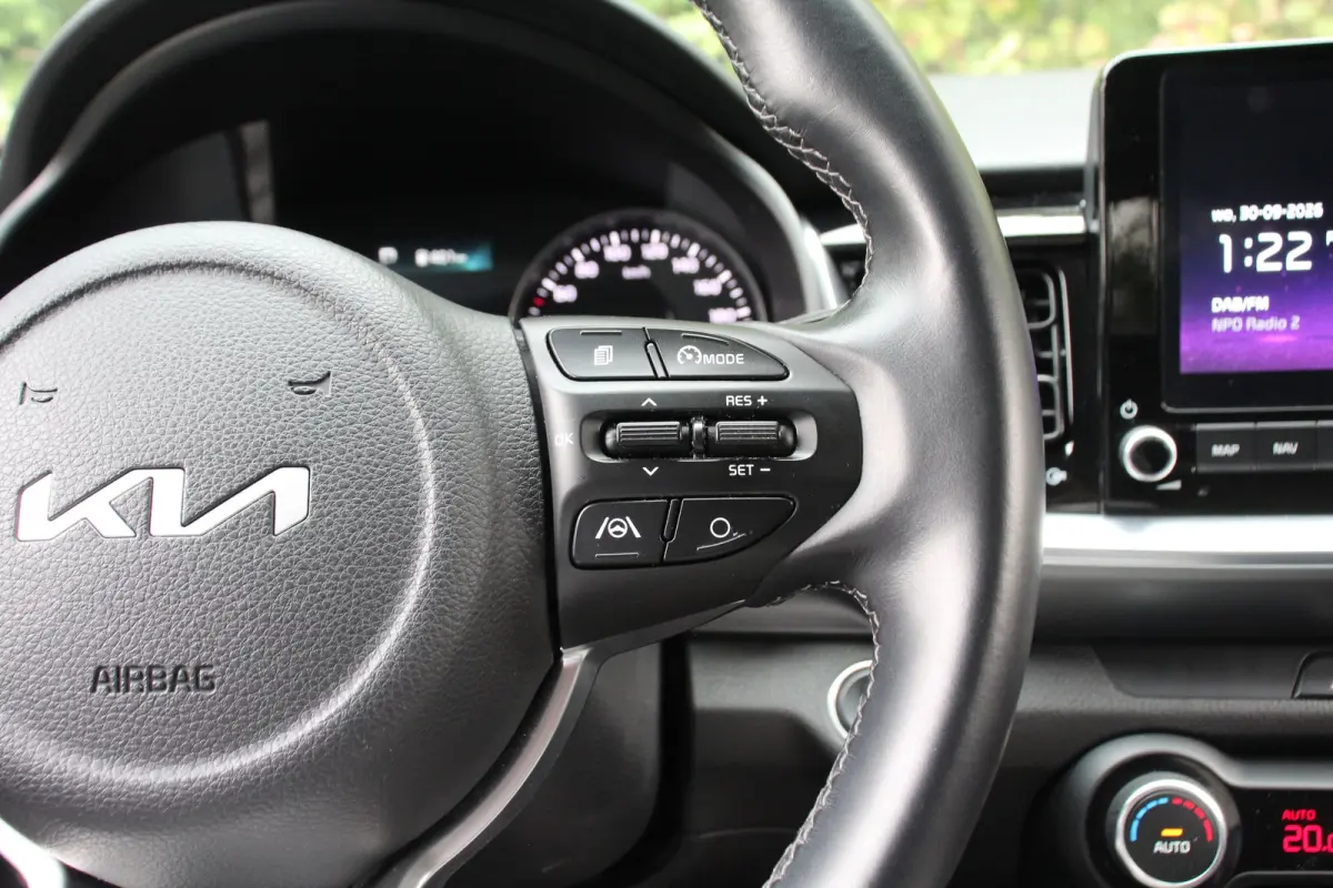 1.0 T-GDi MHEV DynamicPlusLine AUTOMAAT | CAPLAY / ANDROID AUTO | CAMERA | CRUISE CONTROL | CLIMATE CONTROL | DEALER OH!