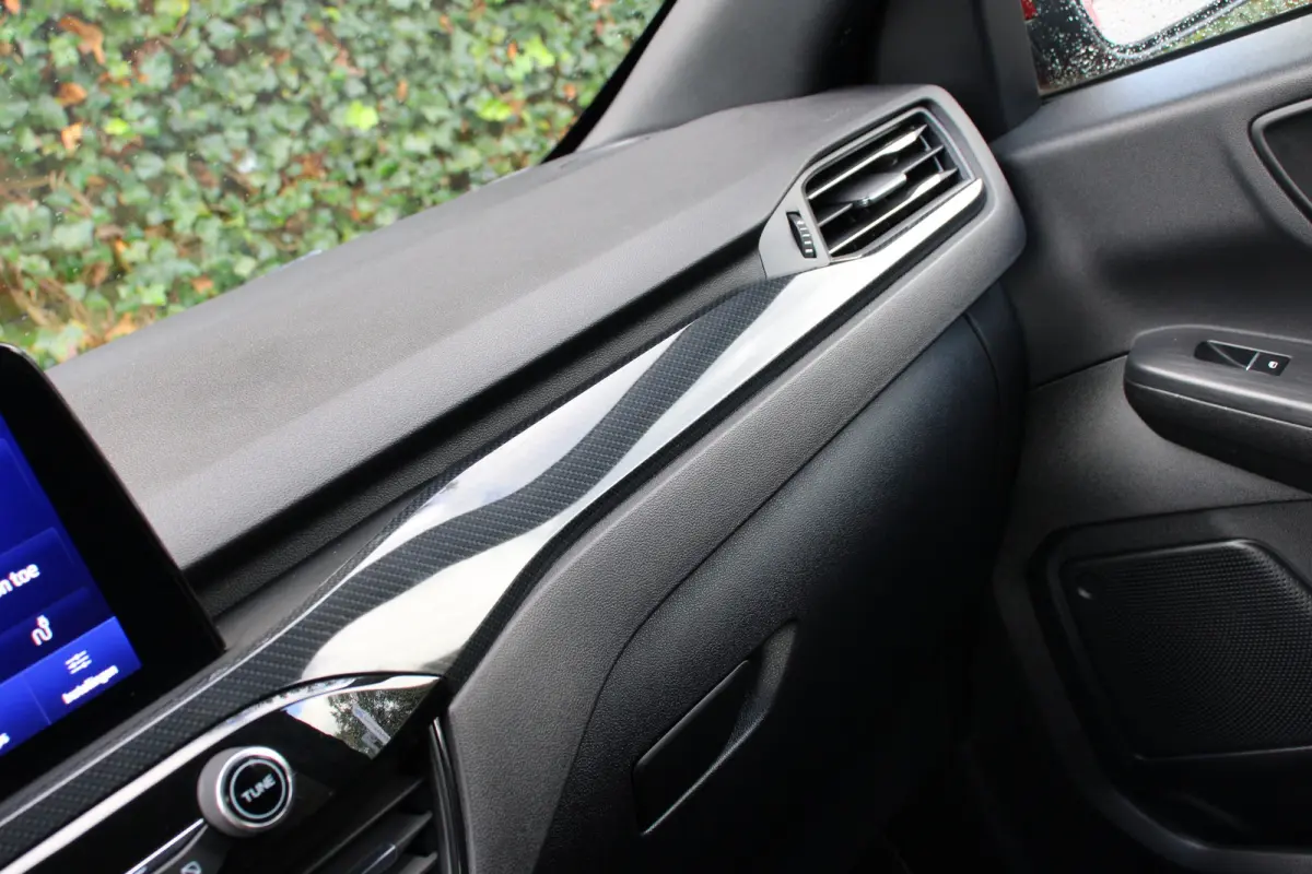 2.5 PHEV ST-Line | Achterbank verwarmd | Achteruitrijcamera | Apple Carplay/Android Auto|telefoonintegratie premium