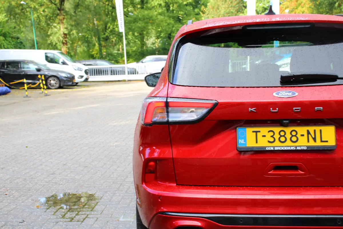 2.5 PHEV ST-Line | Achterbank verwarmd | Achteruitrijcamera | Apple Carplay/Android Auto|telefoonintegratie premium
