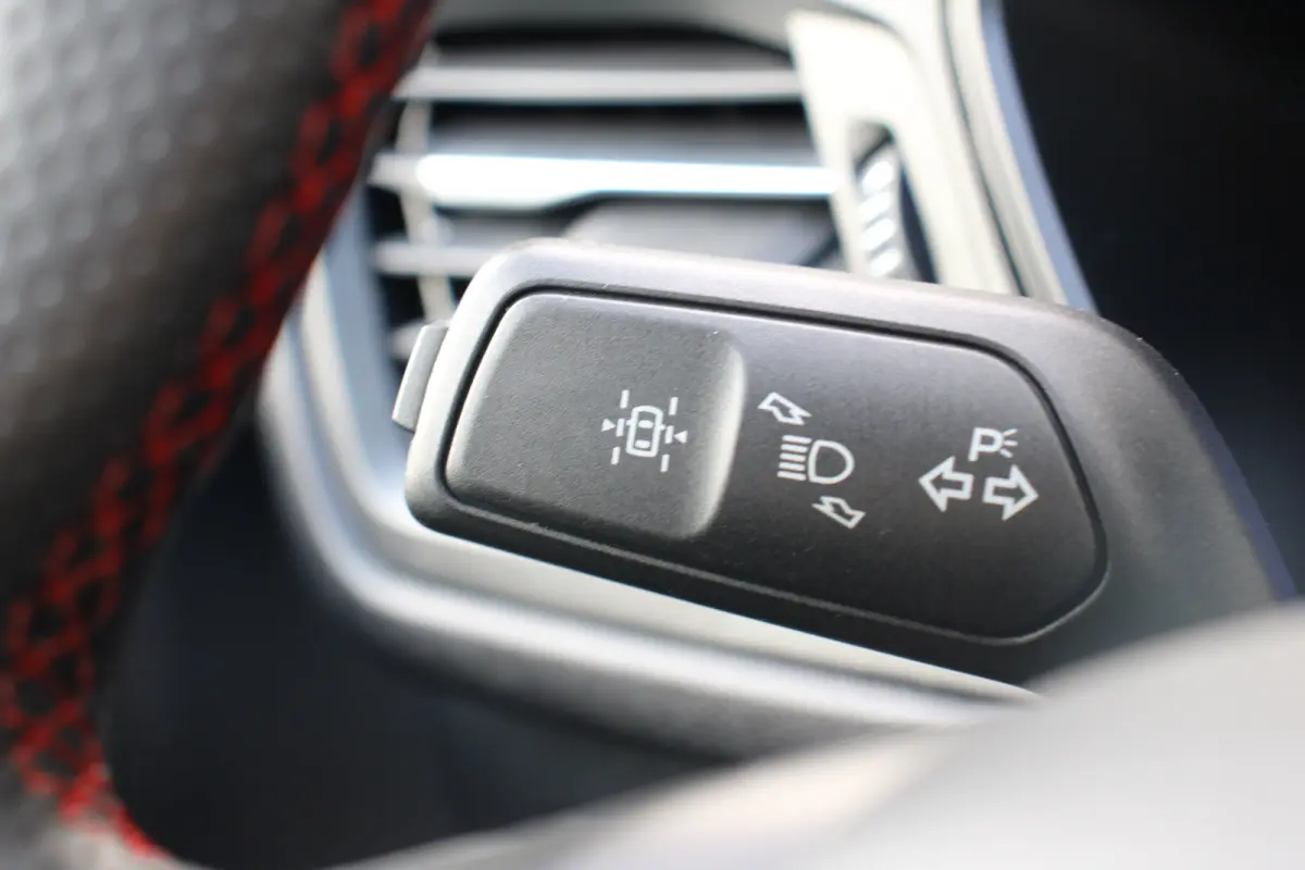 2.5 PHEV ST-Line | Achterbank verwarmd | Achteruitrijcamera | Apple Carplay/Android Auto|telefoonintegratie premium
