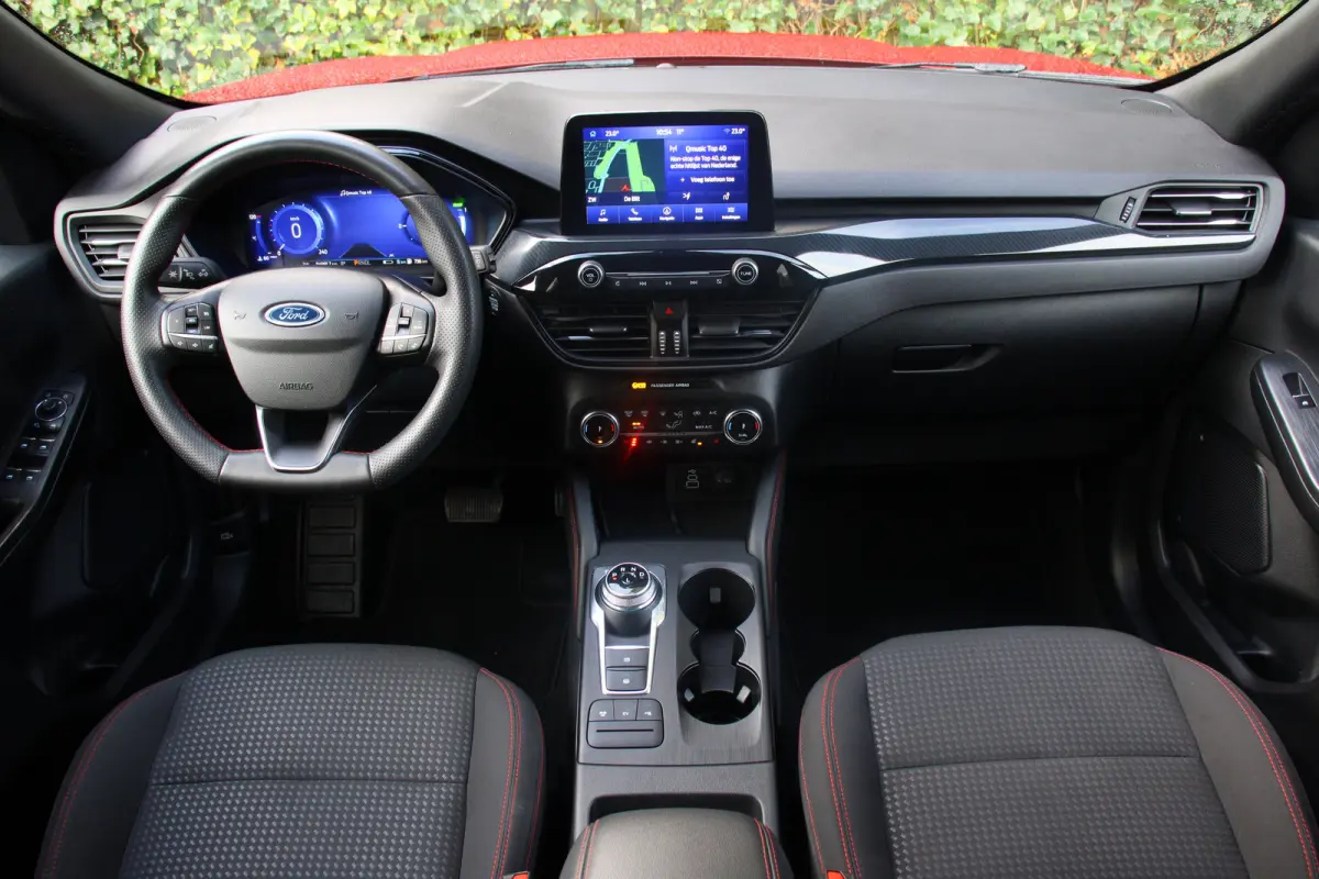 2.5 PHEV ST-Line | Achterbank verwarmd | Achteruitrijcamera | Apple Carplay/Android Auto|telefoonintegratie premium