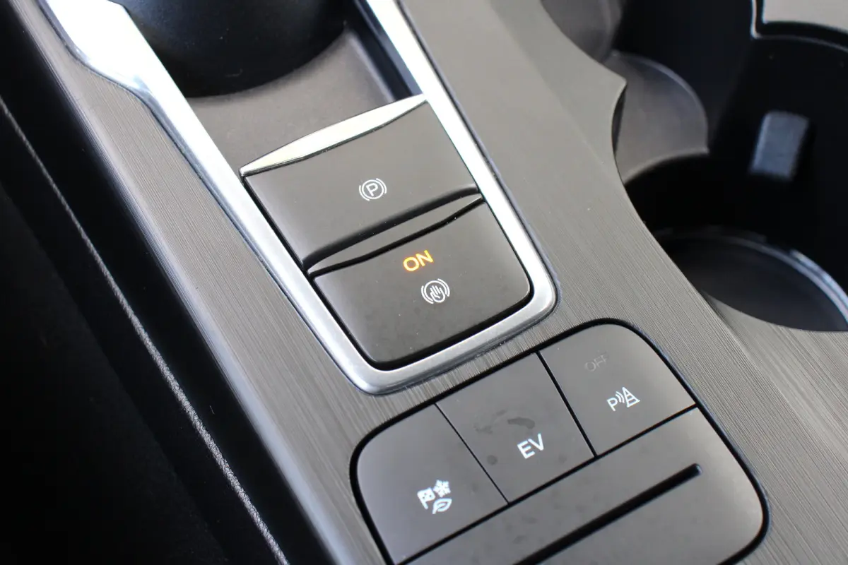 2.5 PHEV ST-Line | Achterbank verwarmd | Achteruitrijcamera | Apple Carplay/Android Auto|telefoonintegratie premium