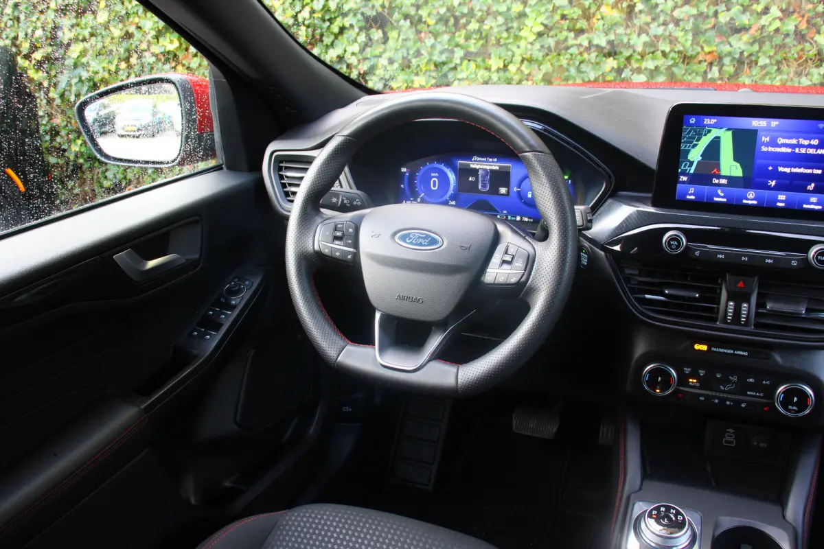 2.5 PHEV ST-Line | Achterbank verwarmd | Achteruitrijcamera | Apple Carplay/Android Auto|telefoonintegratie premium