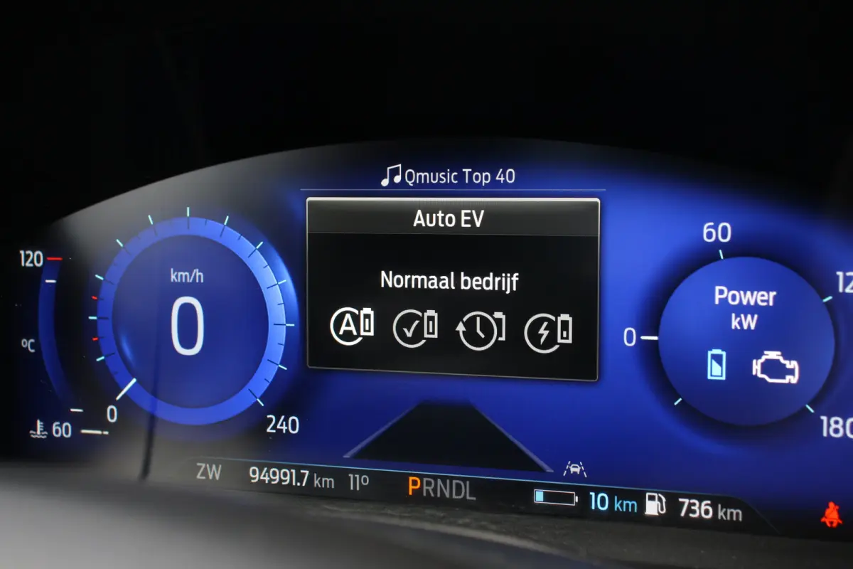 2.5 PHEV ST-Line | Achterbank verwarmd | Achteruitrijcamera | Apple Carplay/Android Auto|telefoonintegratie premium