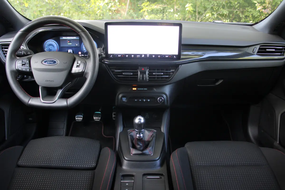 1.0 EcoBoost Hybrid ST Line X | PANO DAK | GROOT SCHERM | 19'' LMV | CARPLAY | STOELVERWARMING | CAMERA | DEALER OH