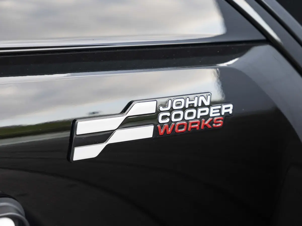 Cooper E | John Cooper Works Uitvoering + Pakket M