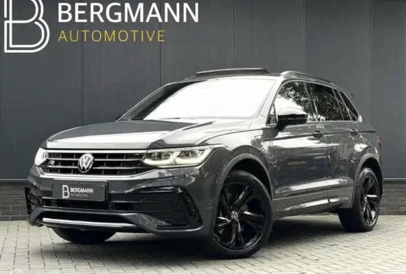 1.4 TSI eHybrid R-line|Black style|Pano|19”