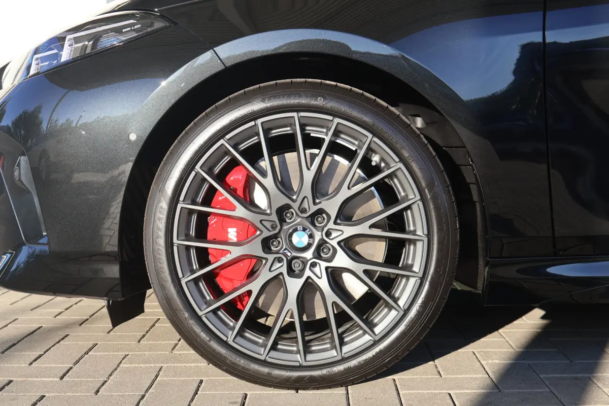 120 | M Sport Pro | Premium Pack | Parking Assistant | Driving Assistant