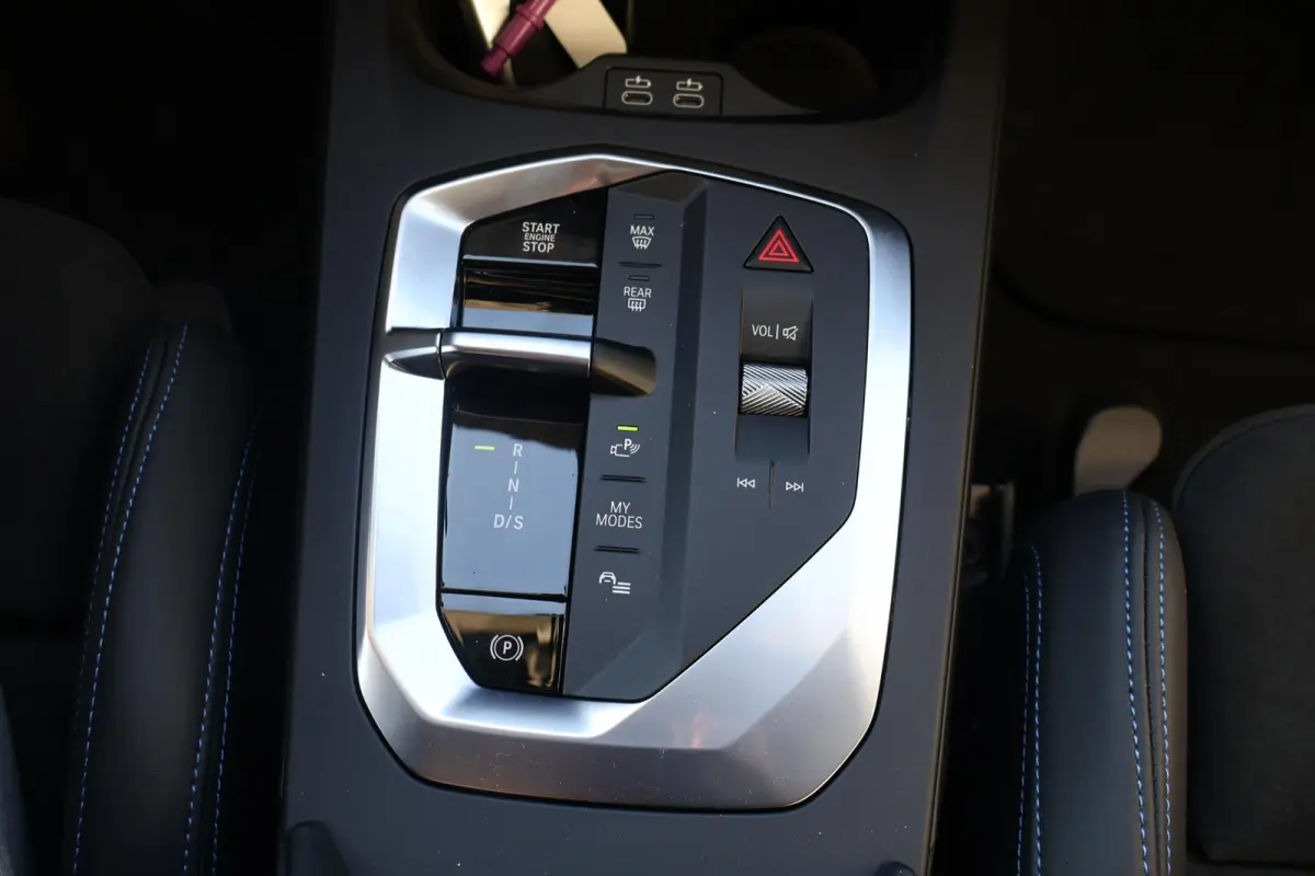 120 | M Sport Pro | Premium Pack | Parking Assistant | Driving Assistant