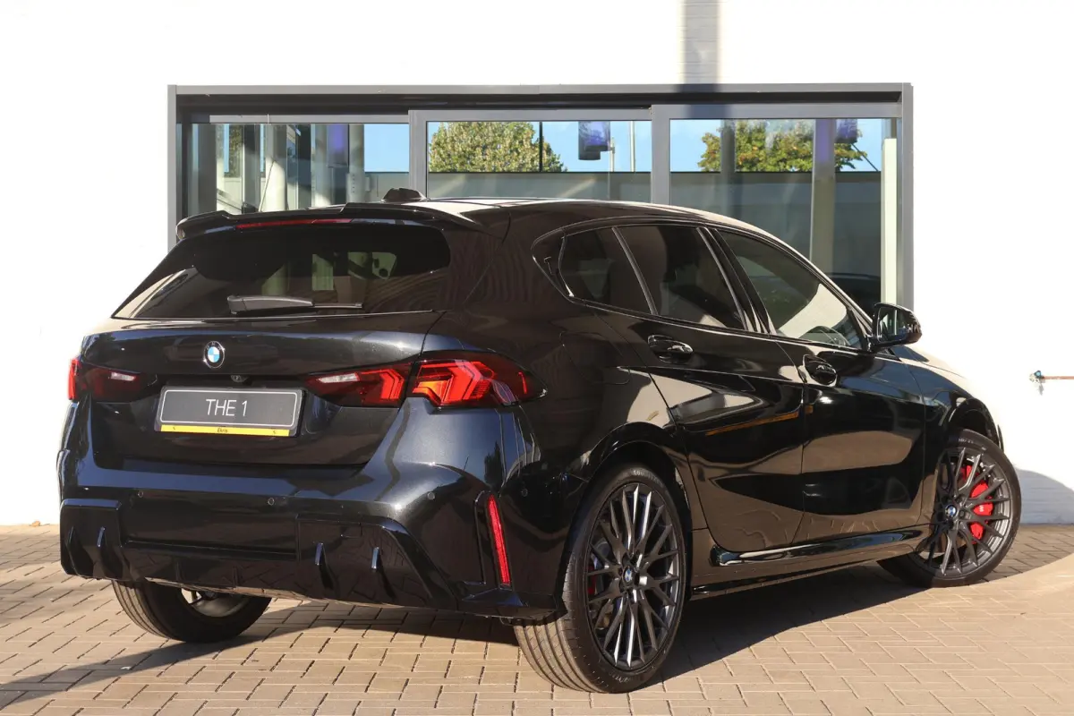 120 | M Sport Pro | Premium Pack | Parking Assistant | Driving Assistant