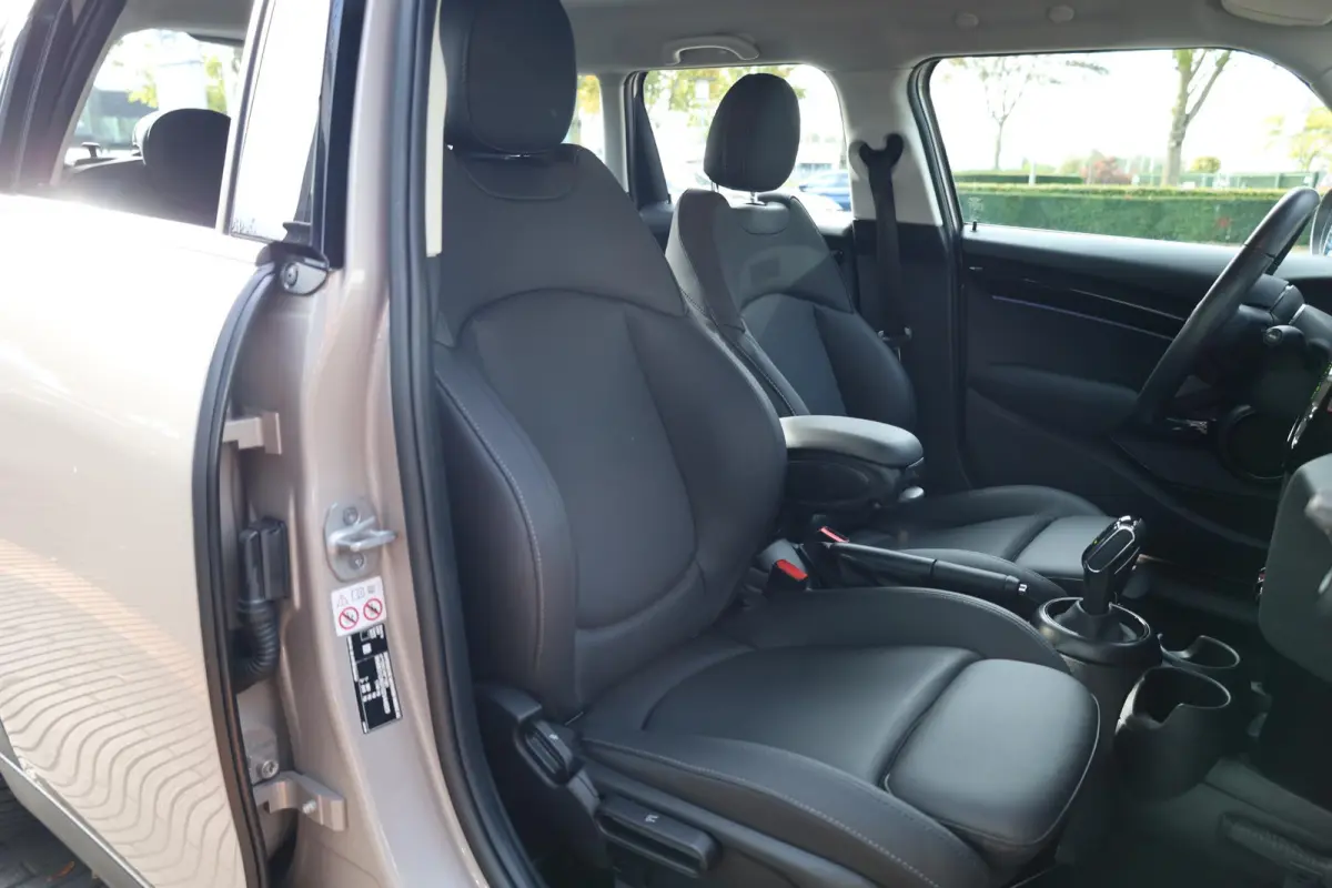 Cooper | Comfort Access | Cruise Control | Stoelverwarming