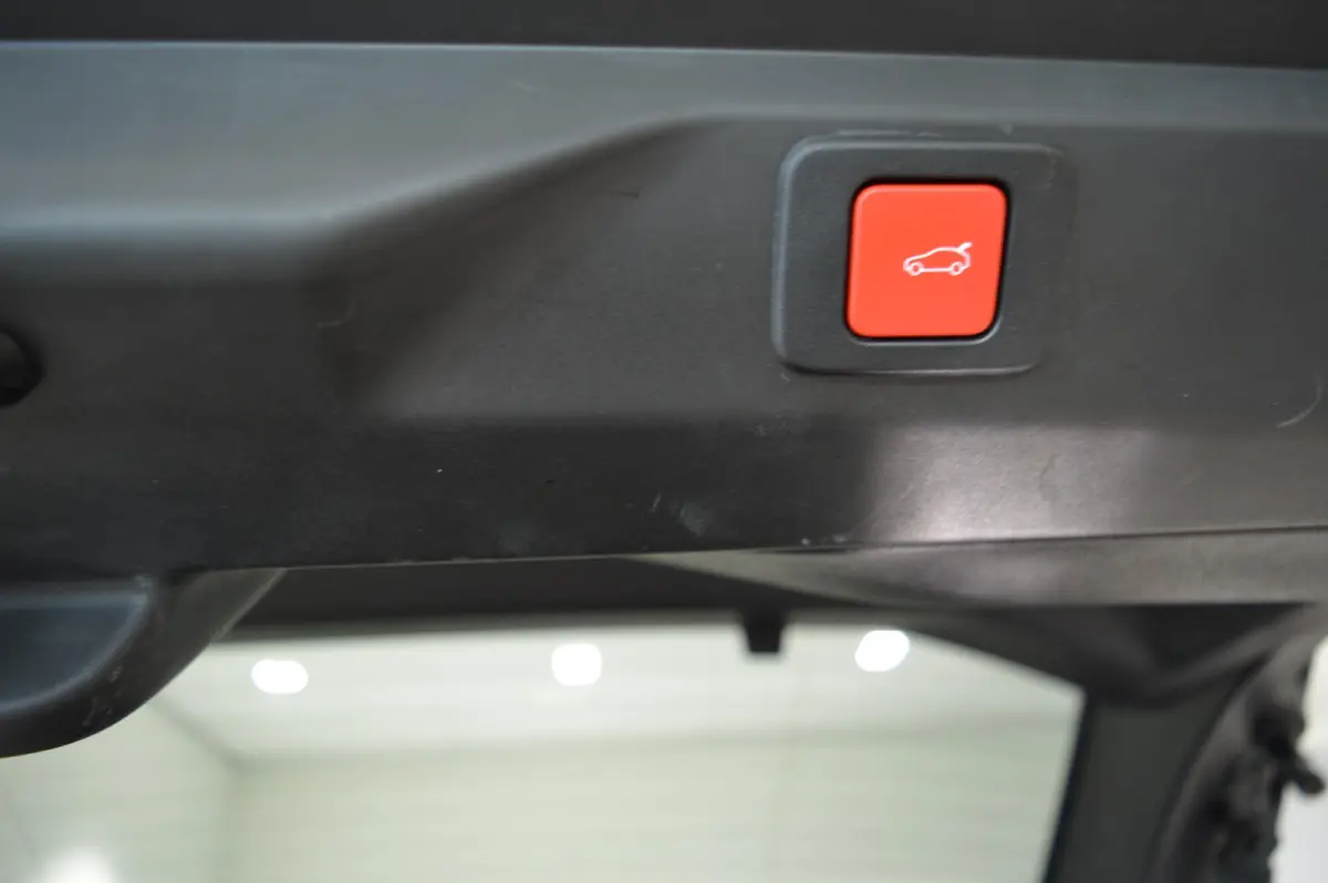1.2 Hybrid 136 GT | Camera | Navigatie | Climate control | Apple Carplay/Android Auto