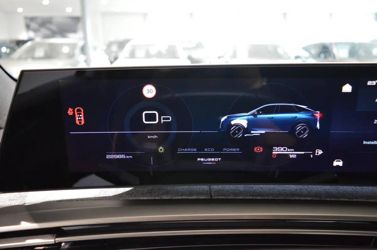 1.2 Hybrid 136 GT | Camera | Navigatie | Climate control | Apple Carplay/Android Auto