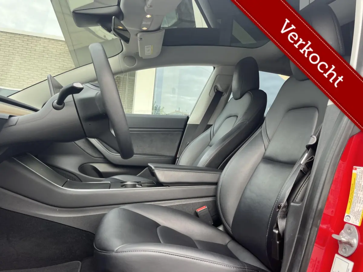 Long Range AWD 75 kWh 352PK PERFORMANCE VELG