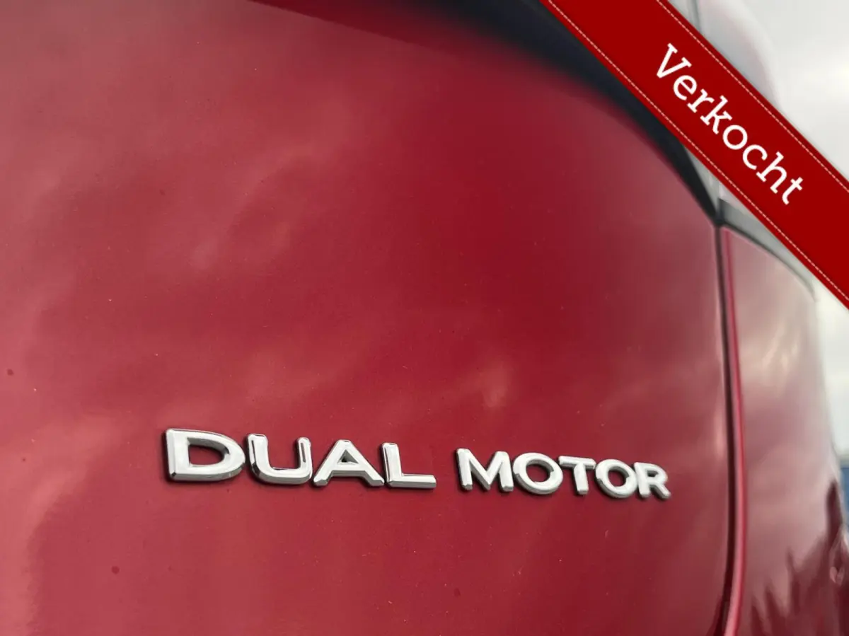 Long Range AWD 75 kWh 352PK PERFORMANCE VELG