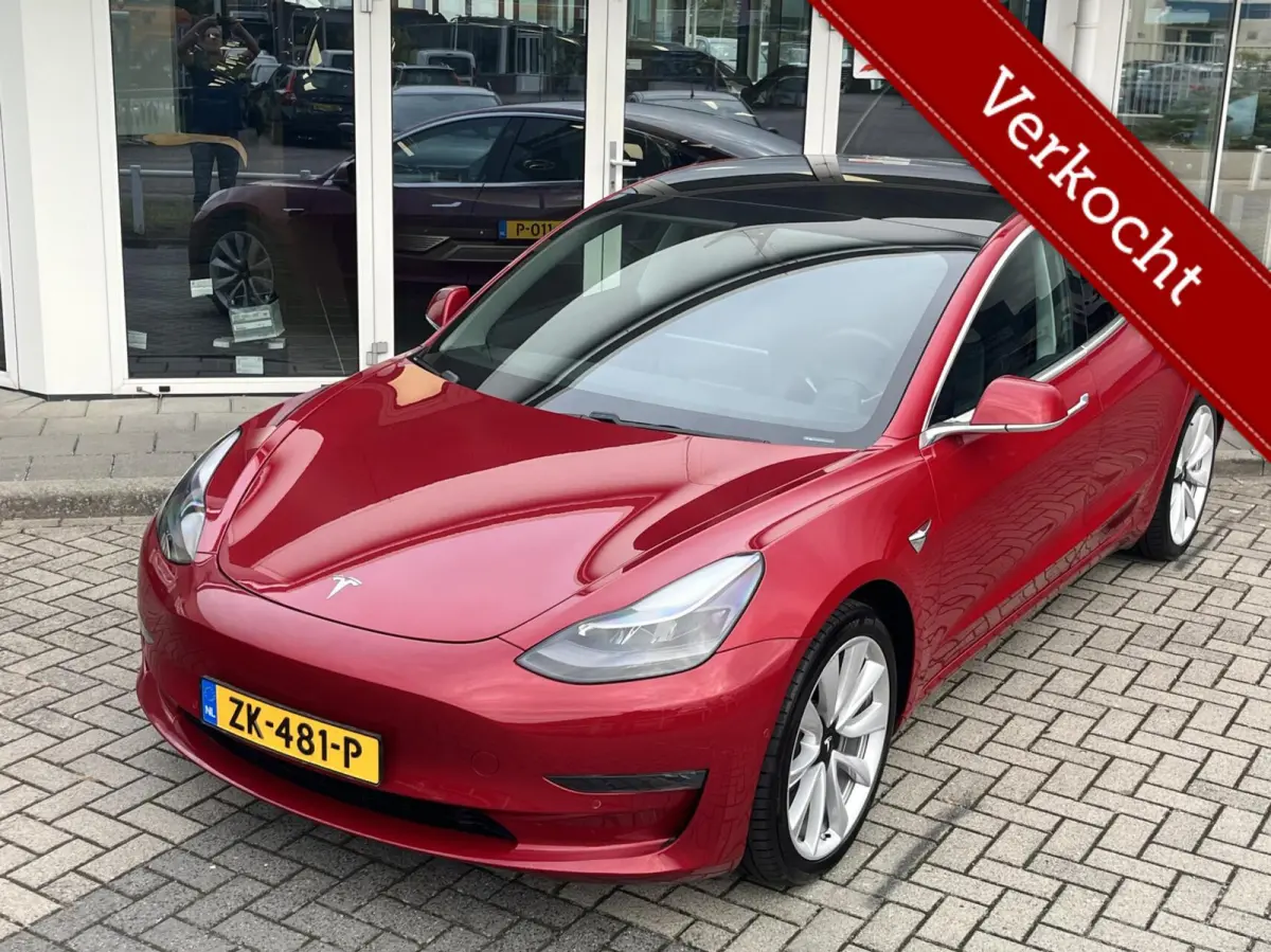 Long Range AWD 75 kWh 352PK PERFORMANCE VELG