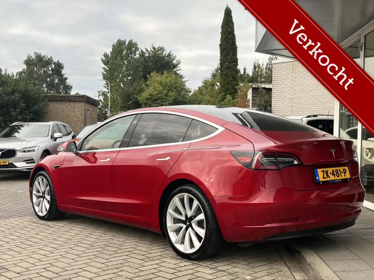 Long Range AWD 75 kWh 352PK PERFORMANCE VELG