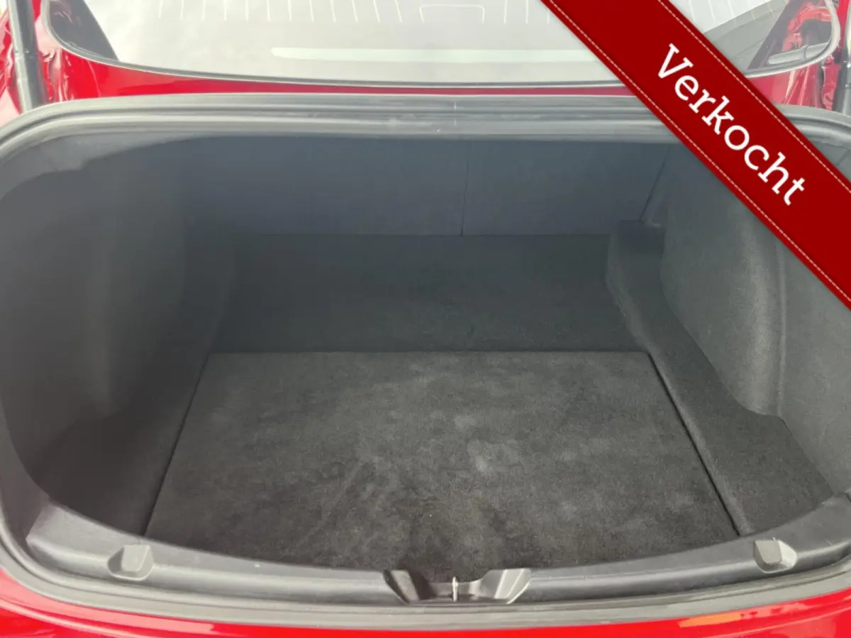 Long Range AWD 75 kWh 352PK PERFORMANCE VELG