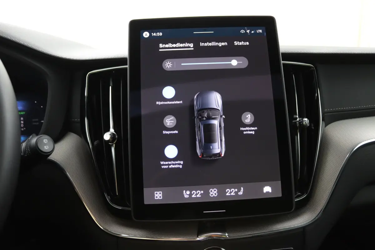 T6 AWD Ultra Black Edition | SoH 100% | Luchtvering | Trekhaak | Snel Beschikbaar | Harman/Kardon |