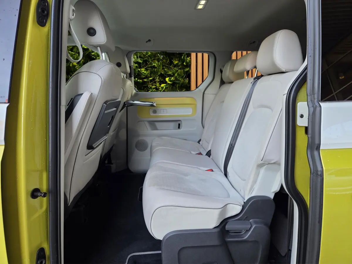 Pro 8 Intro 77kWh | Trekhaak | Massage | Elekt. deuren | Camera | 21" Velgen