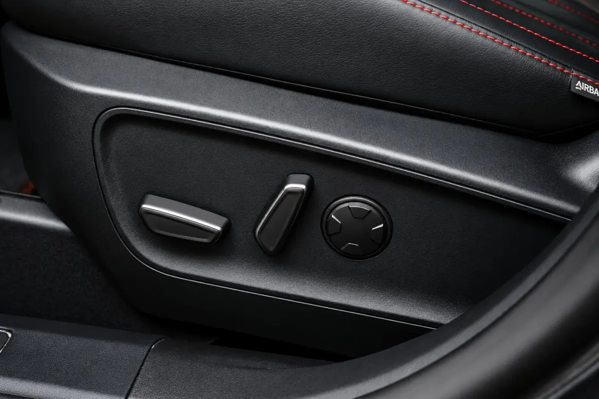 Plug-In Hybrid ST-Line X 243pk | Elekt. Wegklapbare Trekhaak | Adaptive Cruise | Dodehoek Detectie | Head-Up | Matrix-Led | Winterpack